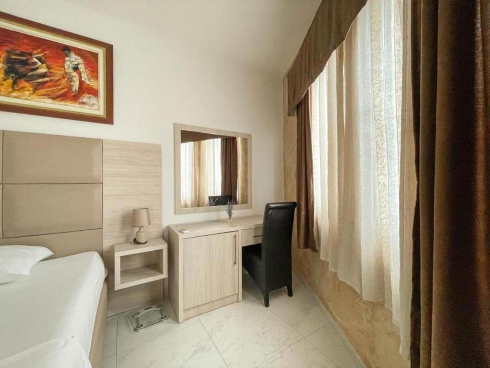 Imperial Hotel Ulcinj Ngoại thất bức ảnh