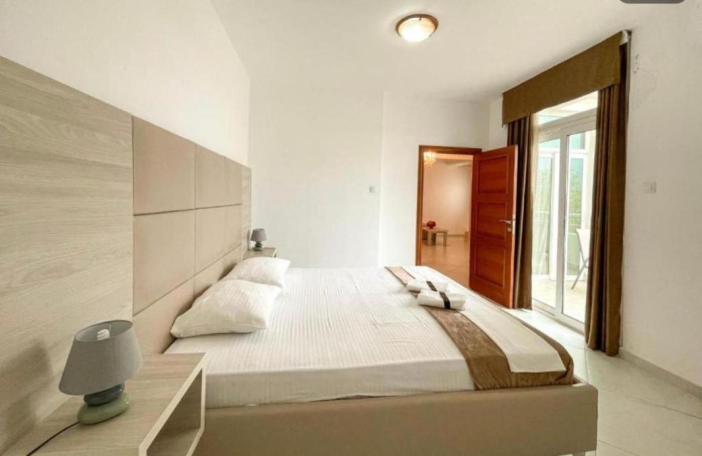 Imperial Hotel Ulcinj Ngoại thất bức ảnh